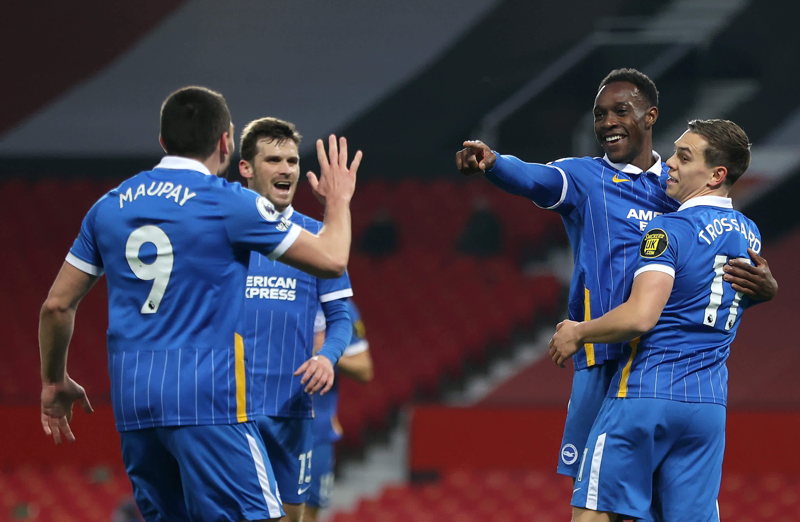 他队员保持 他队员保持